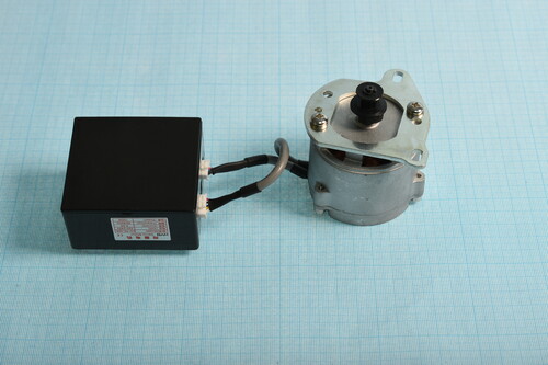 Купить Двигатель для швейной машины Reoka RKSM-1034 (220-240V_100W) (HY-TK-350) [N/A]  9211705. Характеристики, отзывы и цены в Донецке