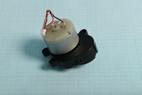 Купить Двигатель с редуктором (Щетка L) для пылесоса-робота DEXP MC-700  9213963. Характеристики, отзывы и цены в Донецке