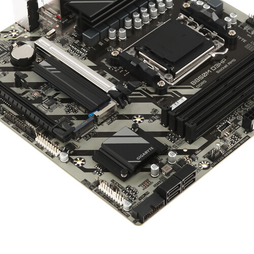 Купить Материнская плата GIGABYTE B850M D3HP  5608143. Характеристики, отзывы и цены в Донецке