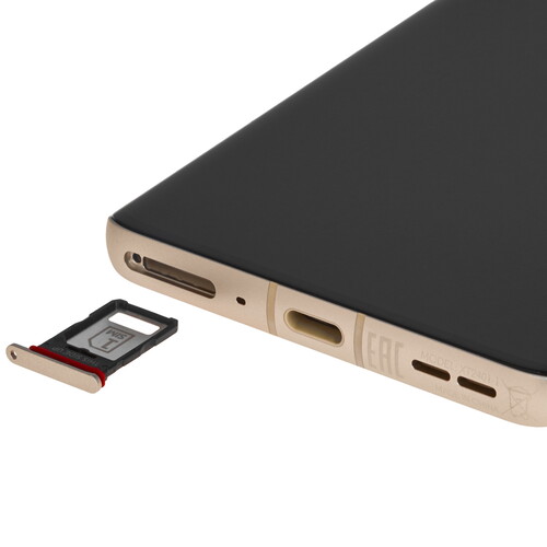Купить 6.7" Смартфон Motorola Edge 50 Ultra 1024 ГБ бежевый  5621078. Характеристики, отзывы и цены в Донецке