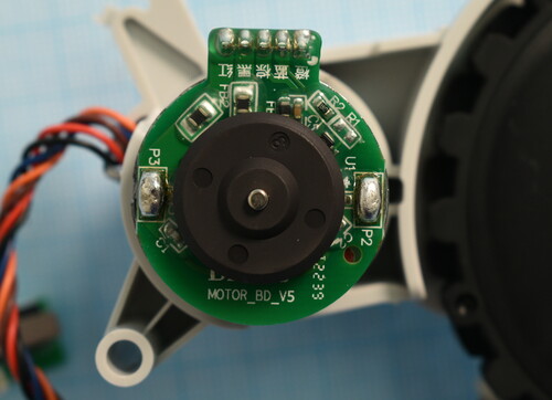 Купить Двигатель (В сборе с колесом R) для пылесоса-робота Xiaomi Mi Robot Vacuum-Mop 2  9974206. Характеристики, отзывы и цены в Донецке