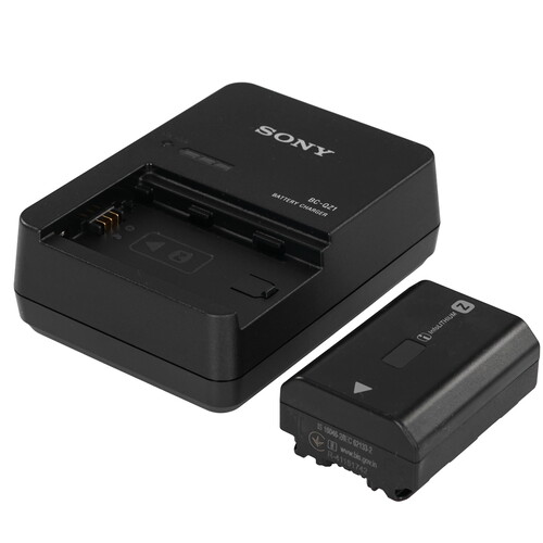 Купить Беззеркальный фотоаппарат Sony Alpha 7S III (ILCE-7SM3) Body черный  5445778. Характеристики, отзывы и цены в Донецке