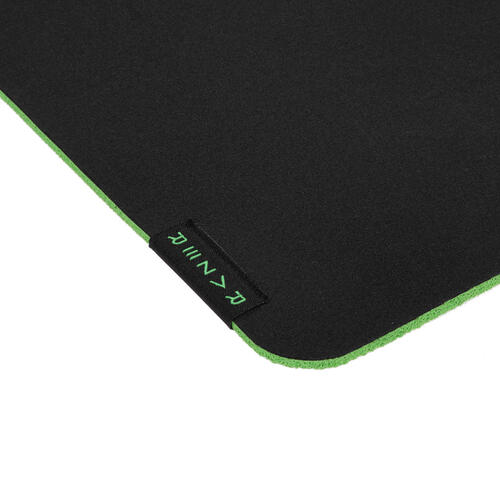 Купить Коврик Razer Gigantus V2 (2XL) черный  5078637. Характеристики, отзывы и цены в Донецке
