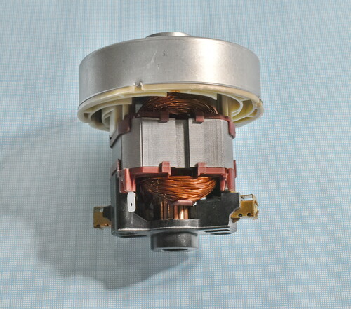 Купить Электродвигатель для пылесоса DEXP MS-1000H (220V_1000W)  4709253. Характеристики, отзывы и цены в Донецке