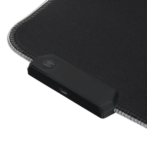 Купить Коврик Defender Black XXL Light (2XL) черный  5605497. Характеристики, отзывы и цены в Донецке