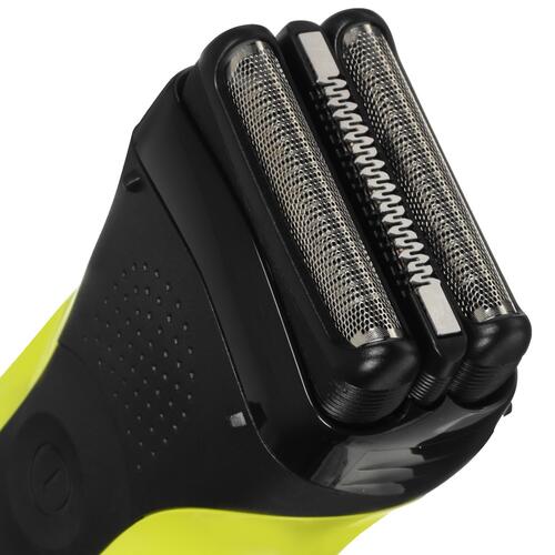 Купить Электробритва Braun Series 3 300BT  5043898. Характеристики, отзывы и цены в Донецке