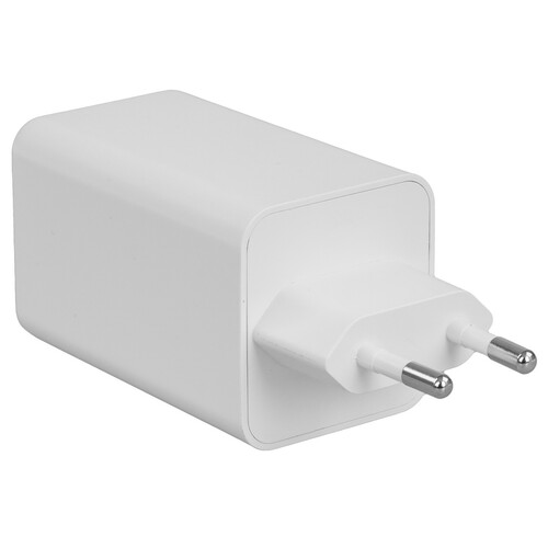 Купить Сетевое зарядное устройство uBear Bridge 100 белый  9240529. Характеристики, отзывы и цены в Донецке