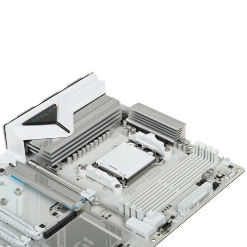 Купить Материнская плата GIGABYTE B850 EAGLE WIFI7 ICE  5622571. Характеристики, отзывы и цены в Донецке