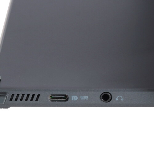 Купить 17" Монитор ASUS ZenScreen MB17AHG черный  5473372. Характеристики, отзывы и цены в Донецке