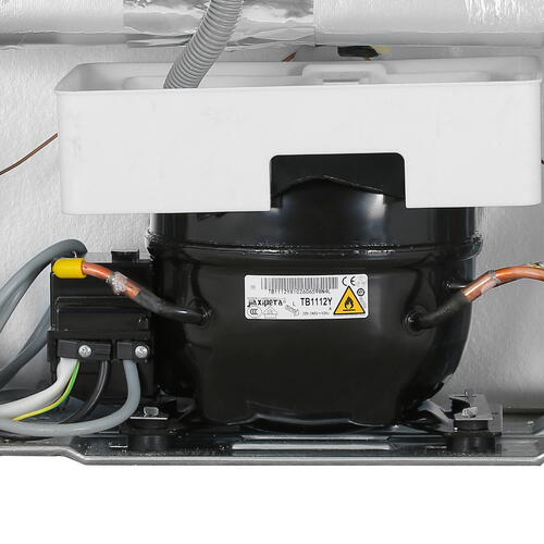 Купить Встраиваемый холодильник Indesit IBH 20  9973261. Характеристики, отзывы и цены в Донецке