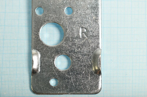 Купить Петля дверцы (Верхняя R) для холодильника DEXP S4-37AMA (Metal) [N/A]  9095008. Характеристики, отзывы и цены в Донецке