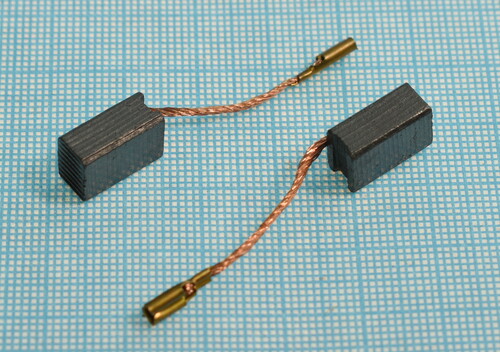 Купить Пара угольных щеток для углошлифмашины Aceline ACAG110-125 [N/A]  9070731. Характеристики, отзывы и цены в Донецке