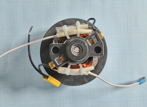 Купить Двигатель для вертикального пылесоса DEXP M-1000V (220V_200W) (50SA2201) [N/A]  4410133. Характеристики, отзывы и цены в Донецке