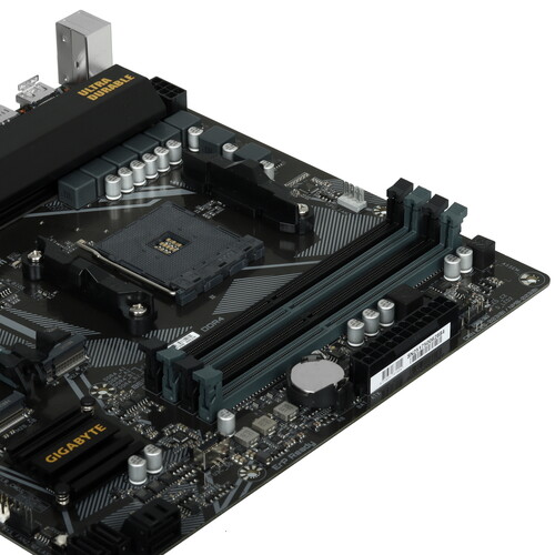 Купить Материнская плата GIGABYTE B550M DS3H R2  5627092. Характеристики, отзывы и цены в Донецке