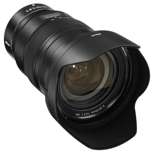 Купить Объектив Nikon NIKKOR Z 24-70mm f/2.8 S  5078804. Характеристики, отзывы и цены в Донецке