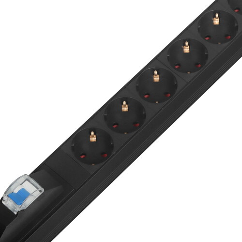 Купить Блок розеток ExeGate ServerPro PDU-V201 Al-20S-EU3-1P  9104402. Характеристики, отзывы и цены в Донецке