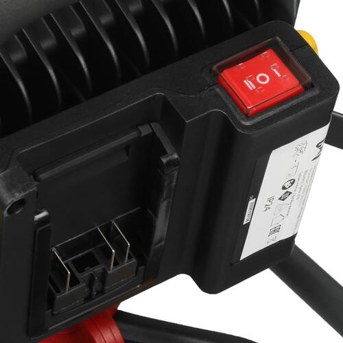 Купить Фонарь CAT DX62B 1 for All 18V , Без ЗУ, Без АКБ  5082689. Характеристики, отзывы и цены в Донецке
