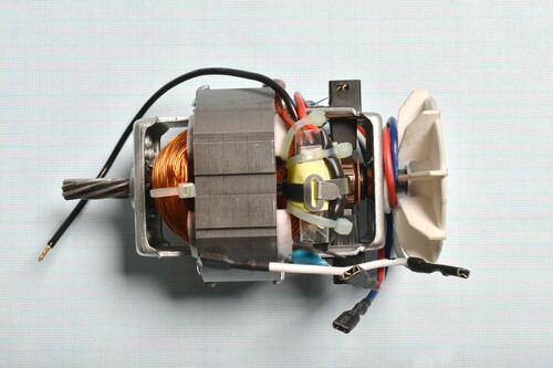 Купить Двигатель для мясорубки (220-240V_300W)  7721998. Характеристики, отзывы и цены в Донецке