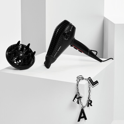 Купить Фен Rowenta Glow Addict CV613LF0 черный/красный  5352840. Характеристики, отзывы и цены в Донецке