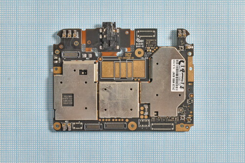 Купить Материнская плата для смартфона Blackview BV4900 (MT6761/3Gb/32Gb) [HCT-ZN128MB-B3]  4721117. Характеристики, отзывы и цены в Донецке