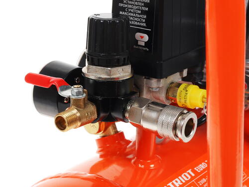 Купить Компрессор поршневой масляный Patriot EURO 24-240K + KIT 5В  1133928. Характеристики, отзывы и цены в Донецке