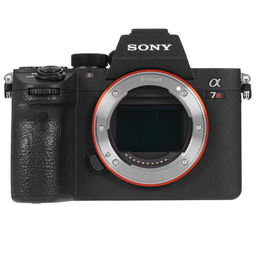 Купить Беззеркальный фотоаппарат Sony Alpha 7R III (ILCE-7RM3) Body черный  5072678. Характеристики, отзывы и цены в Донецке