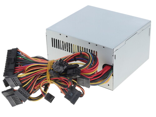 Купить Блок питания InWin Rebel 600W [RB-S600BQ3-3] серый  1129521. Характеристики, отзывы и цены в Донецке