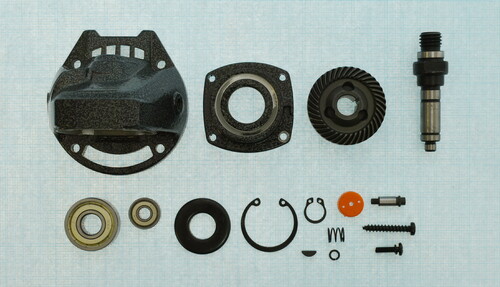 Купить Редуктор (В Разборе) для углошлифмашины FinePower AG120S-125  9161727. Характеристики, отзывы и цены в Донецке