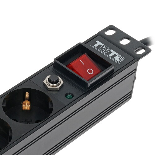 Купить Блок розеток Lanmaster TWT-PDU19-16A8P-1.8  1615042. Характеристики, отзывы и цены в Донецке