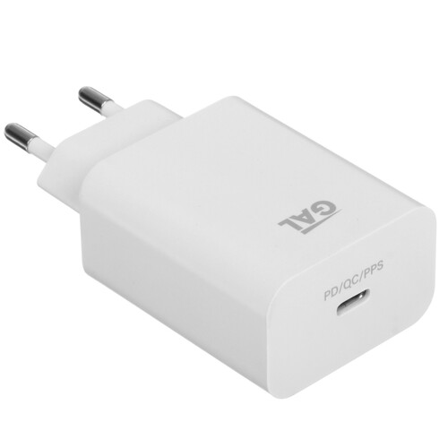 Купить Сетевое зарядное устройство GAL UC-5319 белый  9210812. Характеристики, отзывы и цены в Донецке